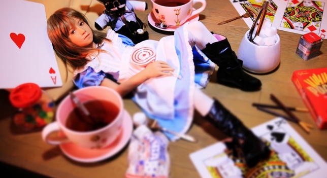 Caen pedofilos por comprar muñecas sexuales infantiles