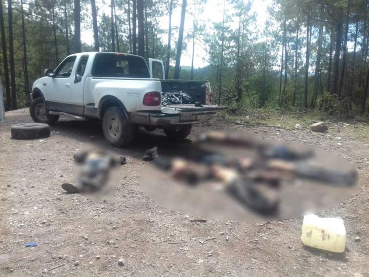 Identifican a tres de 10 víctimas de enfrentamiento en sierra de Durango