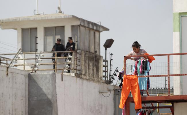 Secuestrador se ahorca en Topo Chico; discutió con su esposa