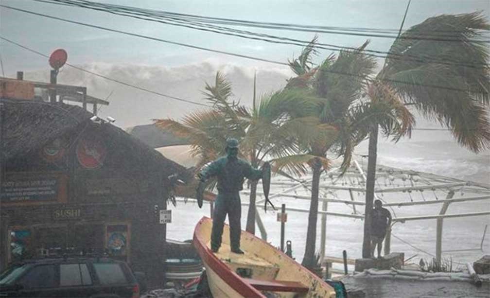 Baja California Sur y Sinaloa, en peligro máximo por tormenta Lidia