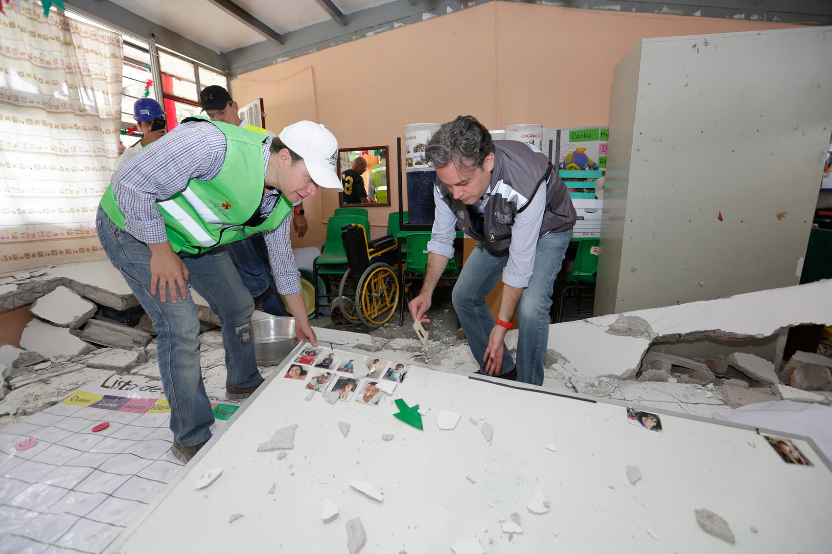 Nuño Mayer reporta dos mil 646 escuelas dañadas en Oaxaca y Chiapas