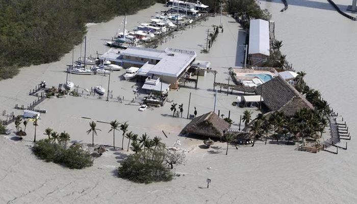 Mexicanos en Florida solo reportan daños en casas móviles tras Irma