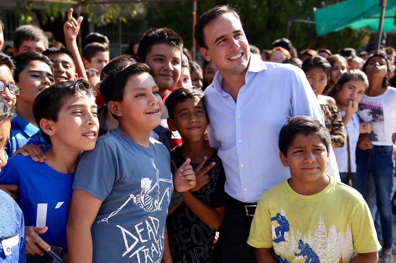 Por amor a México y a Saltillo, seremos <br>un gobierno honesto y seguro: Manolo