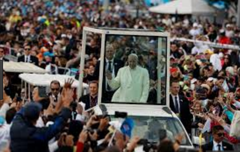 Multitudinaria despedida al Papa Francisco en Bogotá