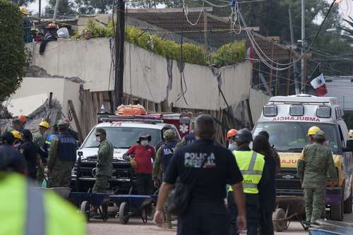 Autoridades piden que padres de desaparecidos del Rébsamen se comuniquen