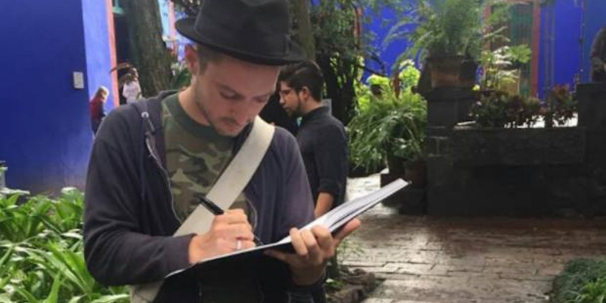 Frida Kahlo enamora a Elijah Wood durante su visita a México