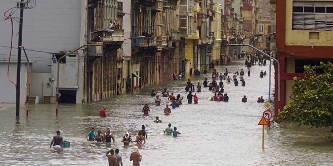 Cuba reporta 10 muertos por el paso de Irma