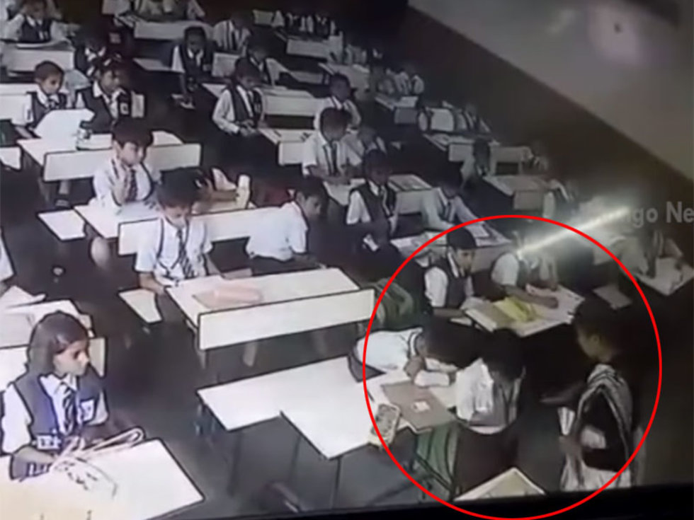 Maestra da 40 cachetadas a alumno por no decir ‘presente’