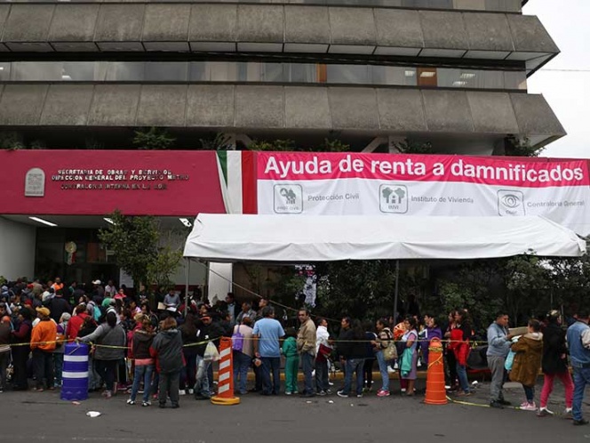 Vivales ‘agandallan’ cheques de $3 mil para renta tras el sismo