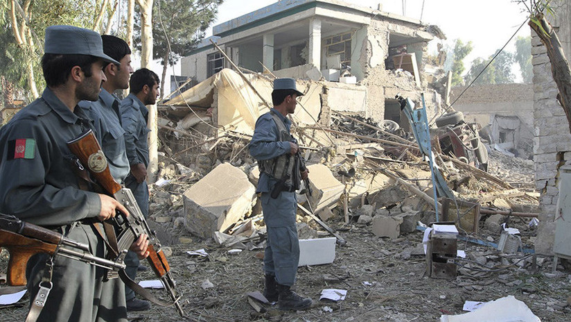 Arremetida talibán en Kandahar deja 43 soldados muertos