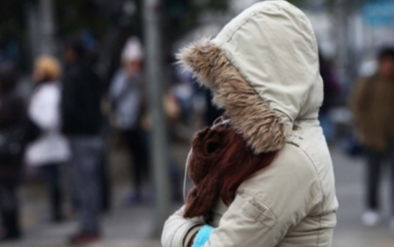 Frente frío y tres ondas tropicales favorecerán lluvias en el país