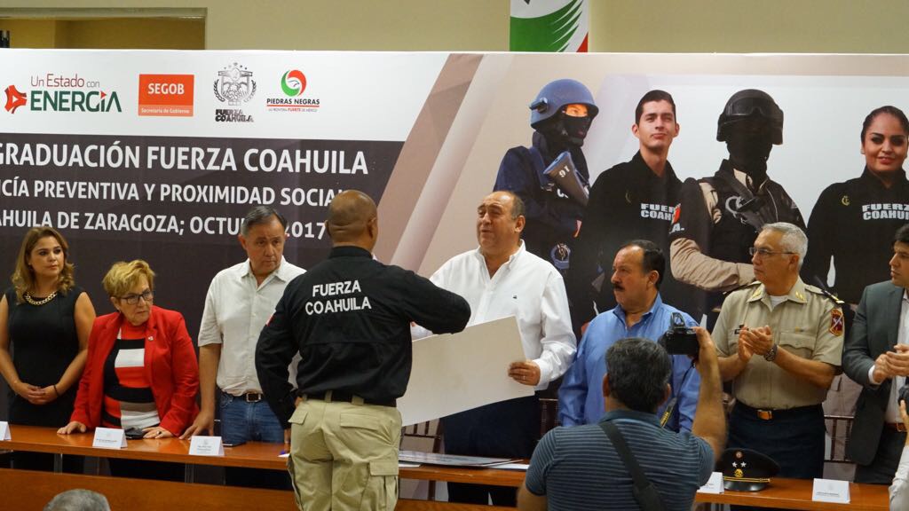 Gradúan 55 elementos de Fuerza Coahuila