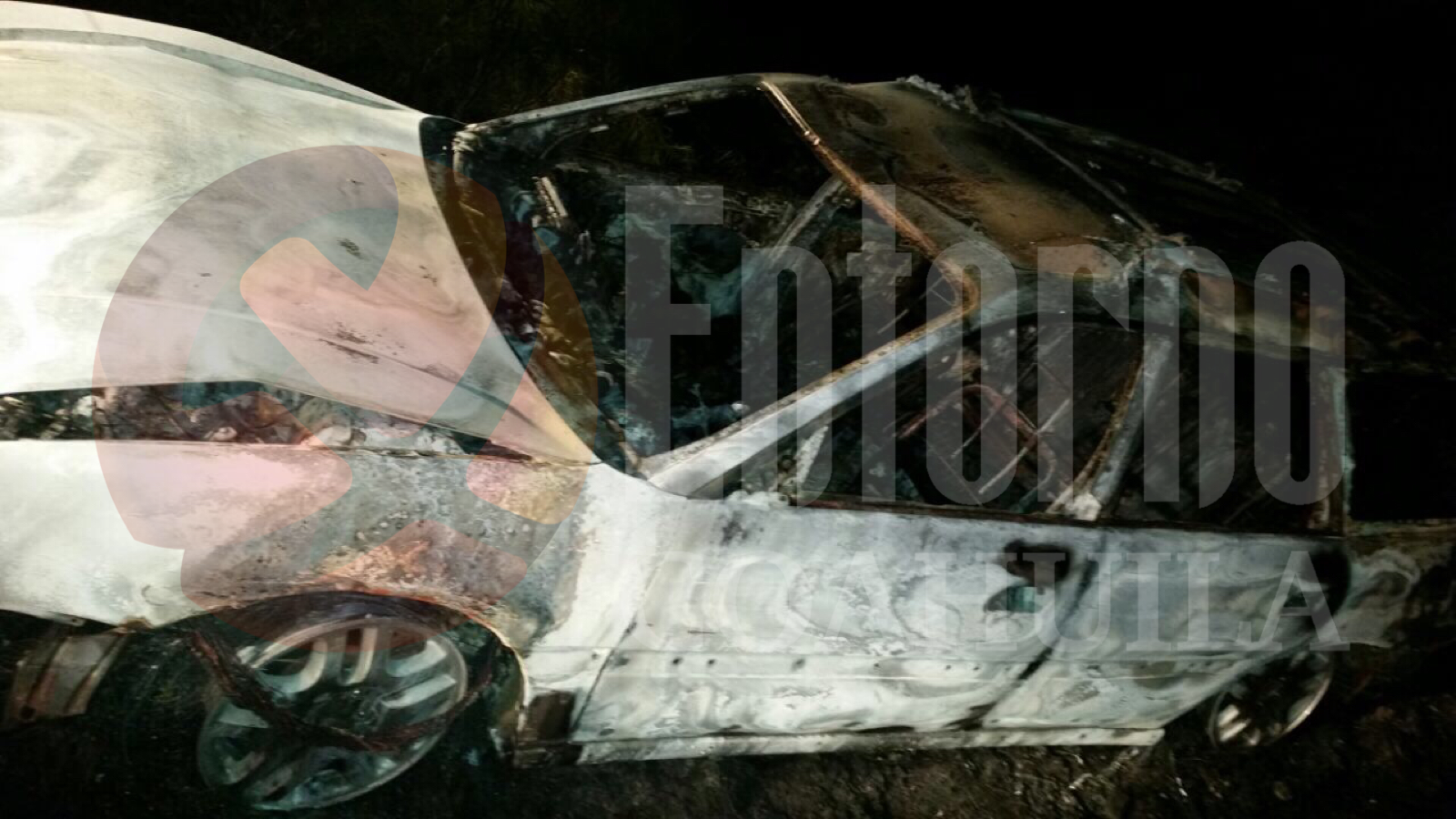 Hallan calcinado dentro de auto cerca de Sabinas