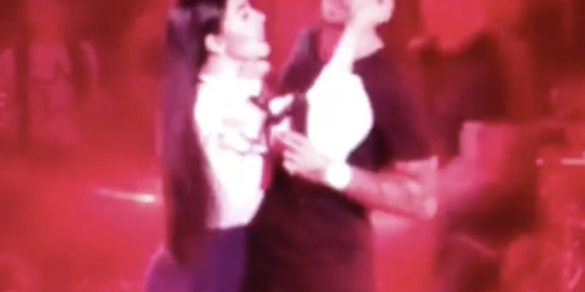 VIDEO:Maluma rechaza a fan mexicana