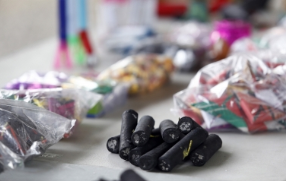 Tres personas lesionadas por explosión de pirotecnia en Guerrero