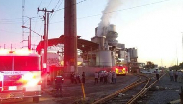 Se incendia fábrica de jabones en NL