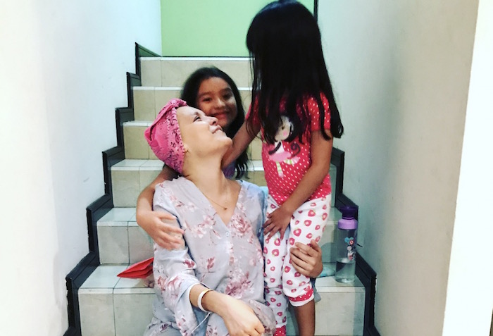 Alertan presunto rapto de hijas de Karla Luna