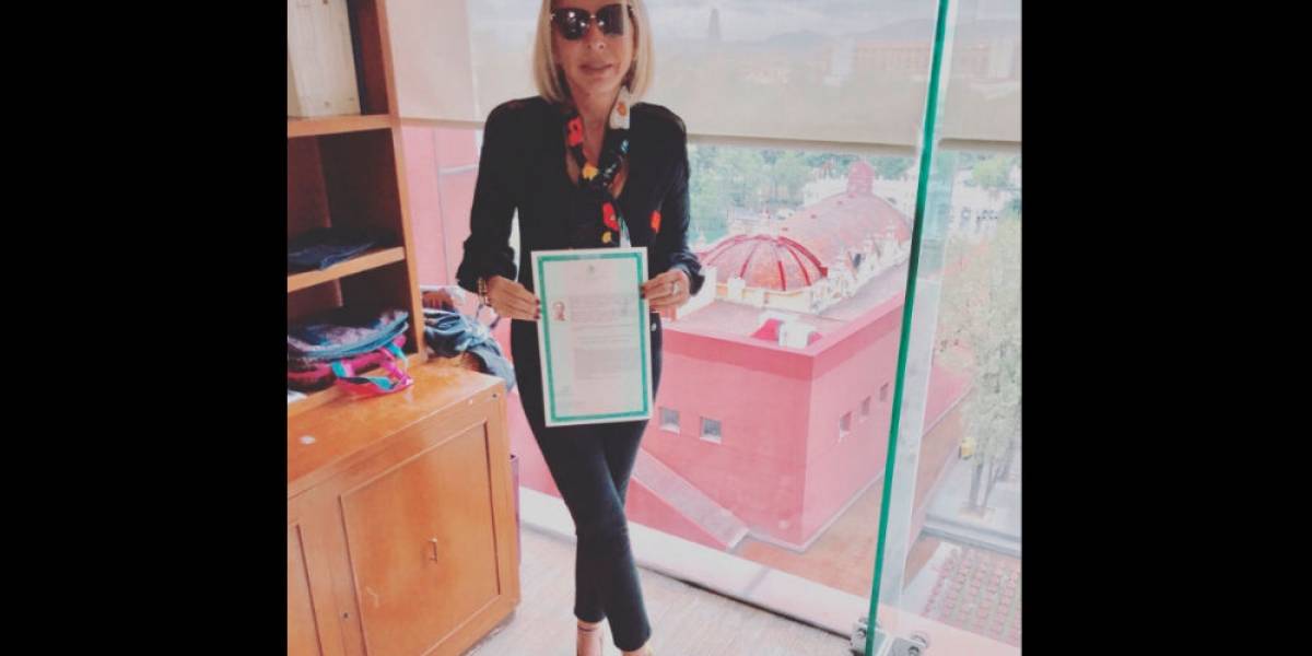 Laura Bozzo presume que ya es mexicana