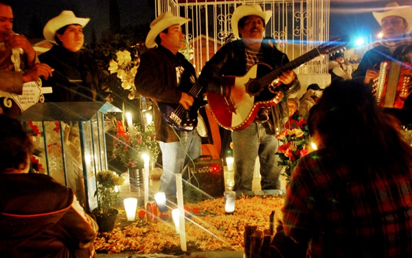 Tláhuac aplicará ley seca por celebraciones del Día de Muertos
