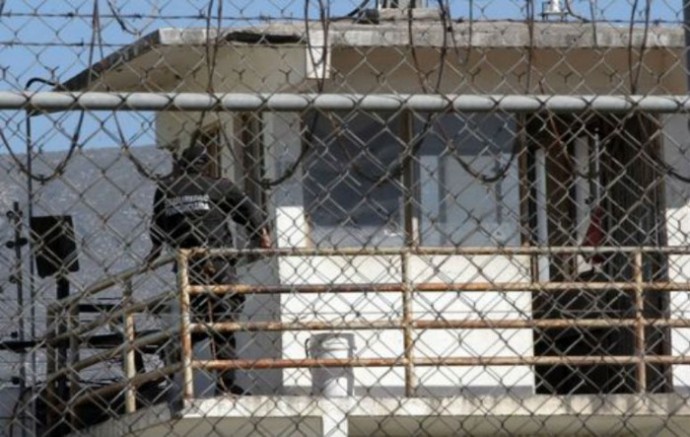 Hallan muerto a reo en Penal del Topo Chico