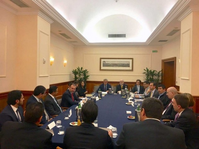 Se reúne Videgaray con misión empresarial en Italia