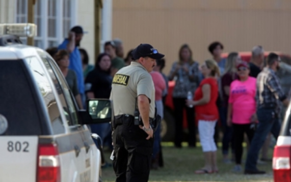 Familia de seis miembros entre las víctimas fatales de masacre en Texas