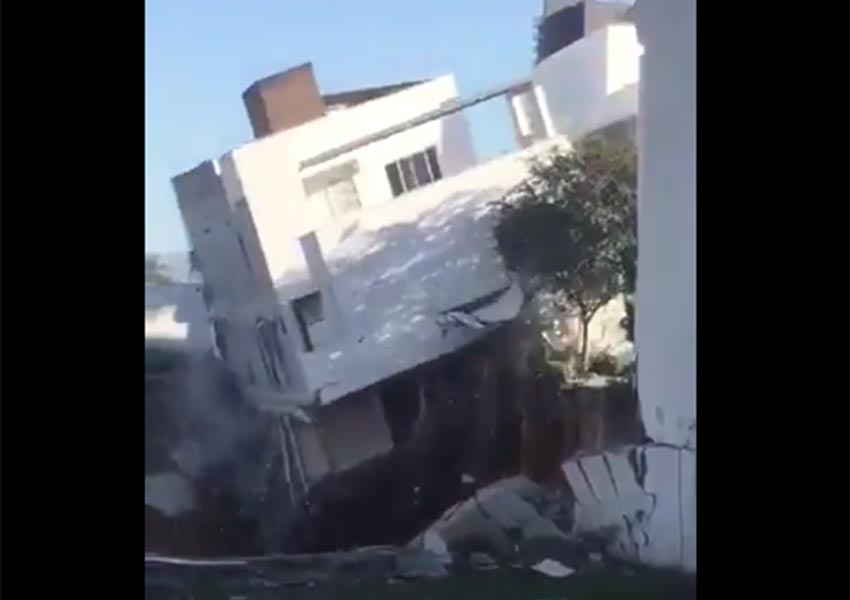 VIDEO: Así se derrumbaron las cuatro casas en Monterrey