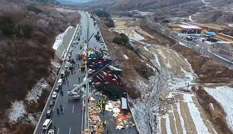 Accidente automovilístico en China deja 18 muertos