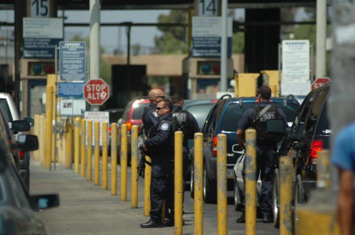 Buscan en Texas a sospechosos de homicidio de agente fronterizo