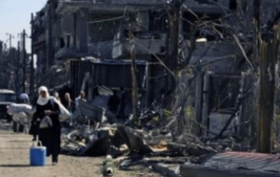 Suman 61 los muertos por bombardeos sobre mercado en norte de Siria