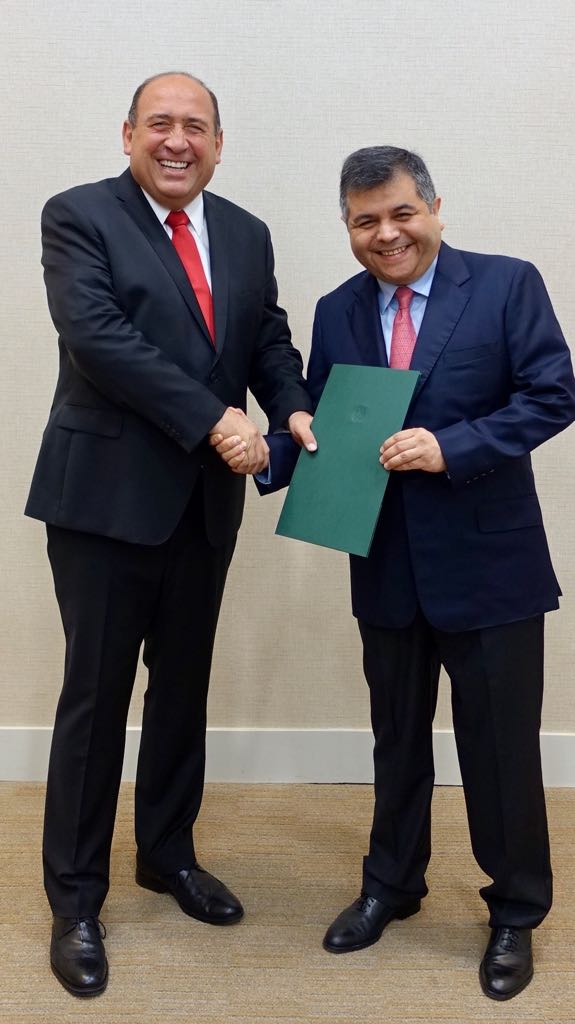 Entrega Gobernador a Eduardo Olmos el nombramiento como Subsecretario de Coordinación y Enlace Gubernamental