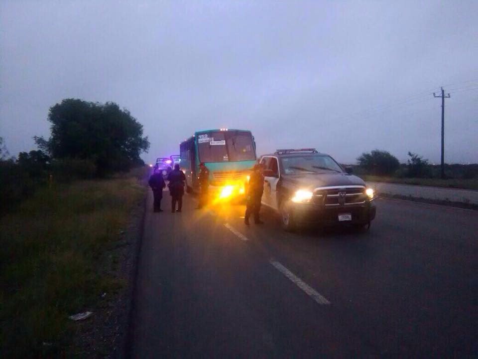 Muere policía municipal de Piedras Negras al ser arrollado por camión de pasajeros