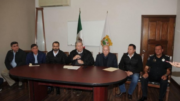 Instruye gobernador Miguel Riquelme creación del comité de atención para emergencias