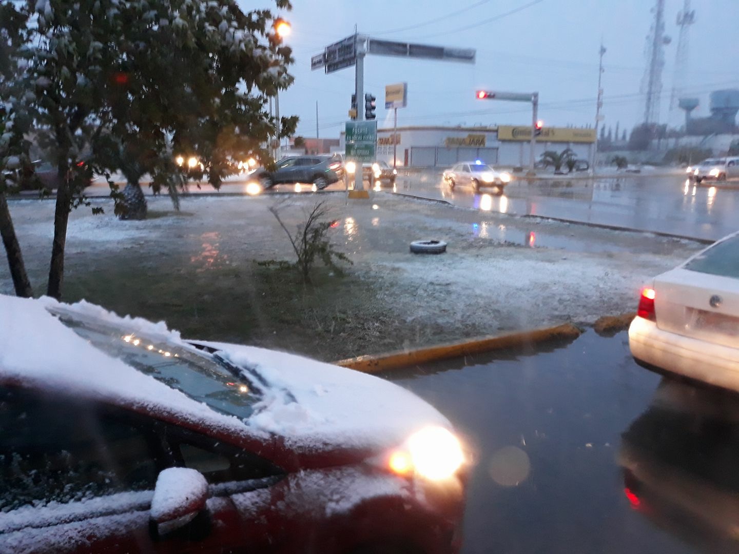 Reportan en Piedras Negras caída de nieve