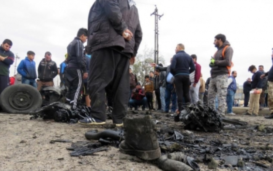 Tres muertos y 23 heridos por atentado en mercado de Tailandia