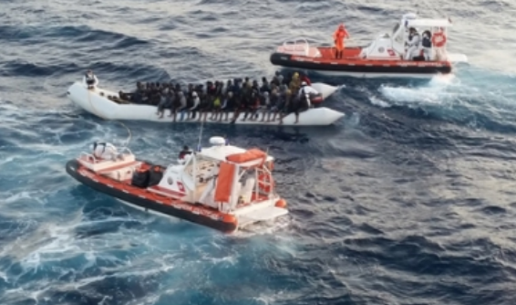 Habrían muerto 64 inmigrantes tras naufragio frente a costas de Libia