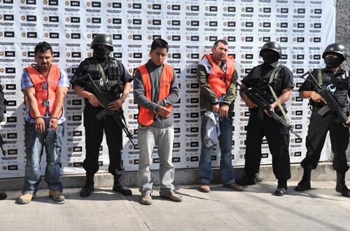 Se trabaja en investigaciones para desmembrar bandas: Navarrete Prida