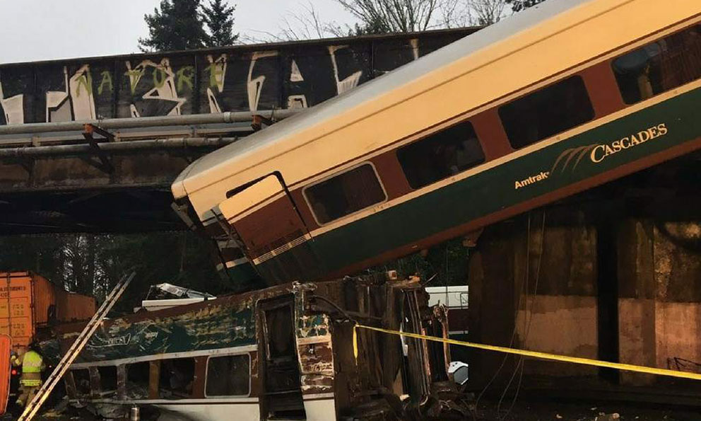 Se descarrila tren del Metro de Washington
