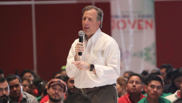 Meade insta a contrastar trayectorias de aspirantes a Presidencia