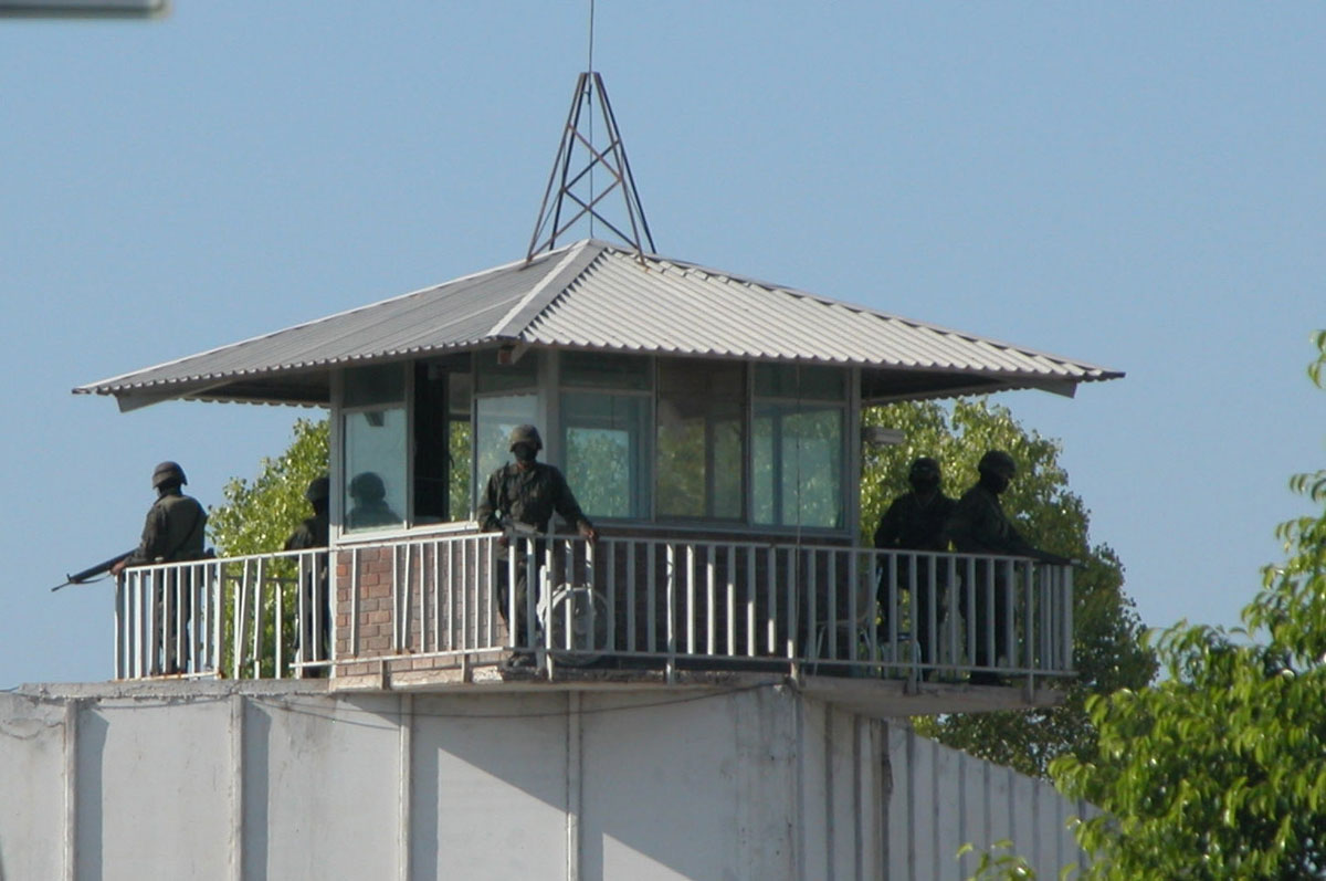 Acreditan en EUA a 13 penitenciarías mexicanas