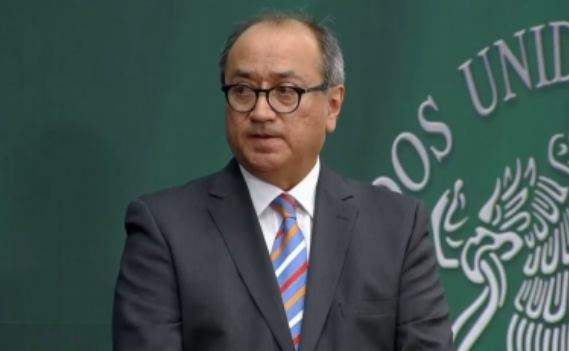 Periodismo, clave para una sociedad mejor informada titular de la SEP