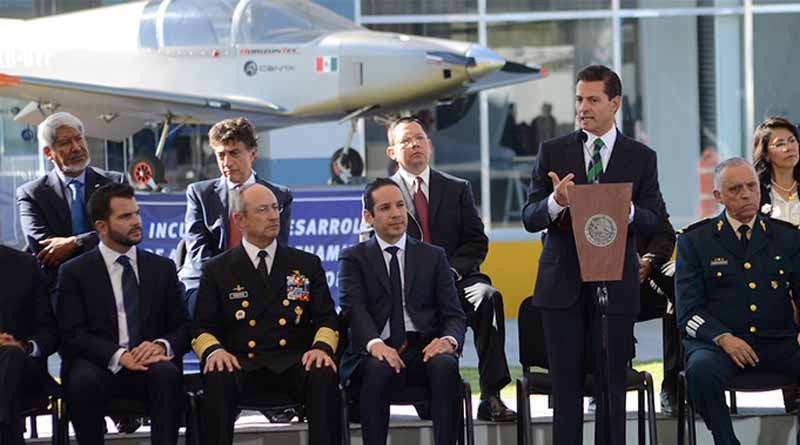 Peña Nieto y cinco secretarios, bajo cuidados médicos por irritación ocular