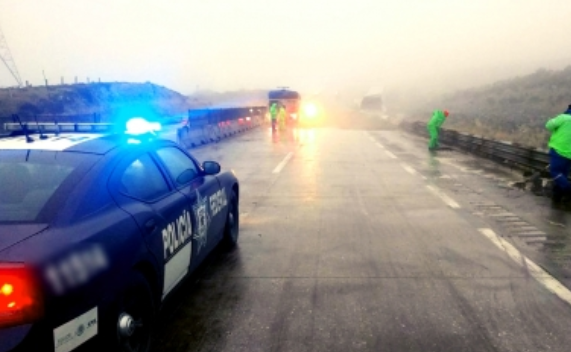 Policía Federal reabre circulación de la autopista Monterrey-Saltillo