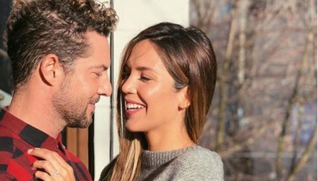 David Bisbal anuncia su boda con Rosanna Zanetti