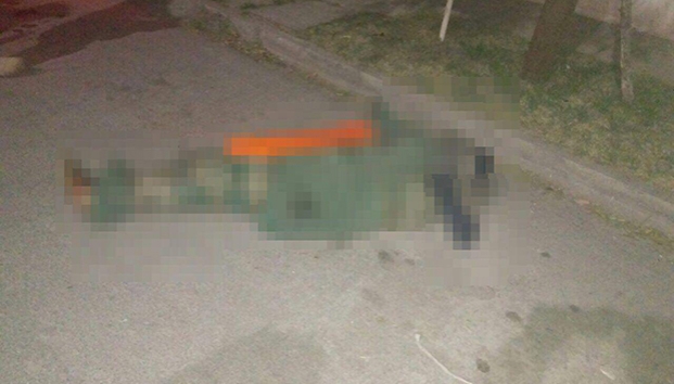 Dejan tirado cuerpo de hombre en vía pública en Torreón