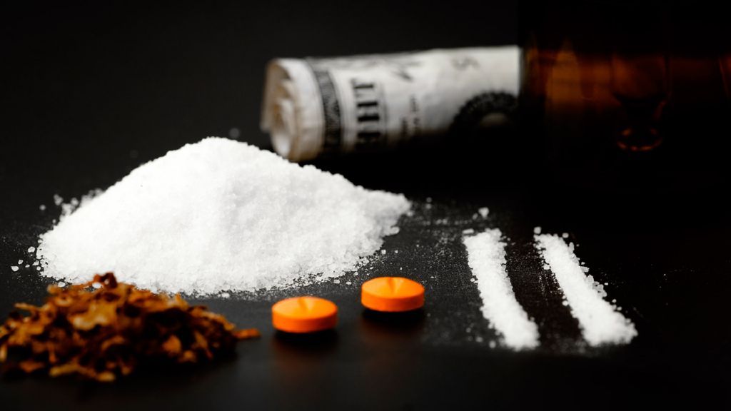 Detienen a siete personas en la Zona Rosa por delitos contra la salud