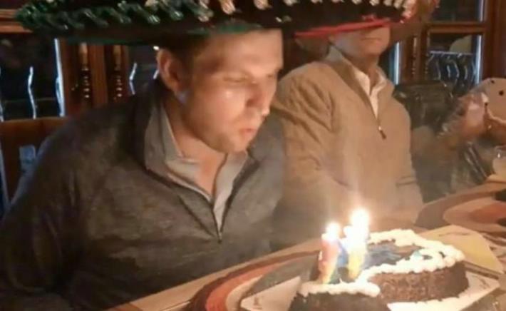 Hijo de Trump celebra su cumpleaños ‘a la mexicana’
