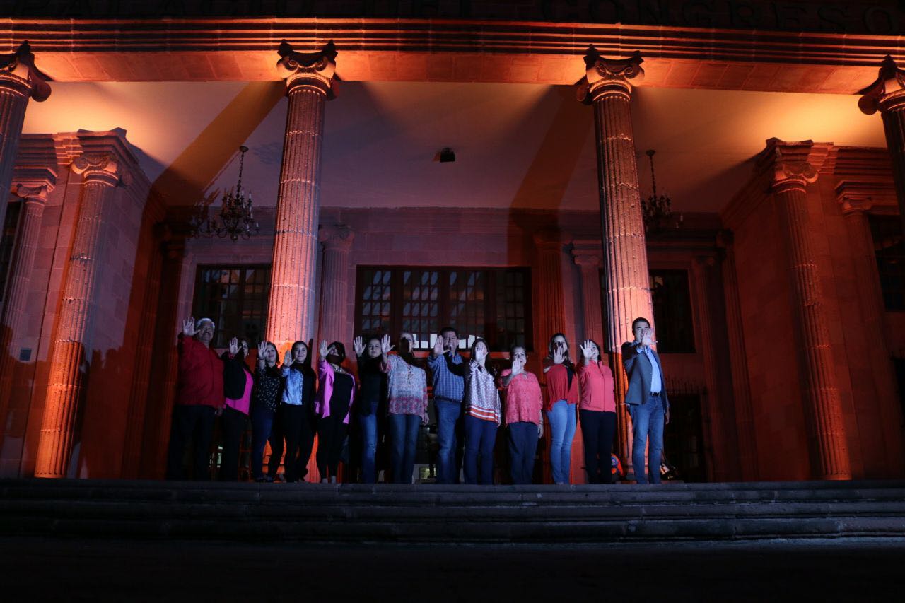 Diputados de la LXI legislatura se suman a la <br>Erradicación de la Violencia contra la Mujer