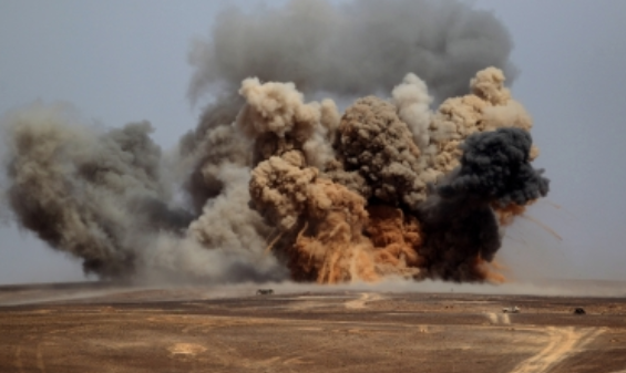 Suman 136 muertos por bombardeos contra bastión rebelde en Siria