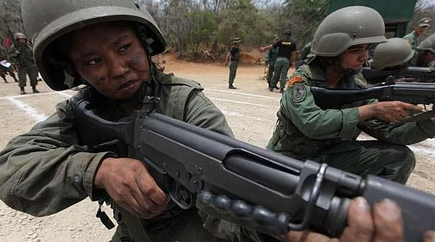 Decenas de miles de niños soldados combaten en el mundo: ONU